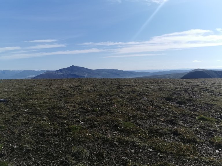 Mt. Þrándarhlíðarfjall