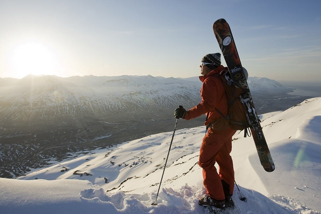 Backmountain Skiing